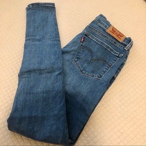 Levis skinny jeans